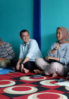 Meeting with partners at the Rimbang Baling Wildlife Reserve